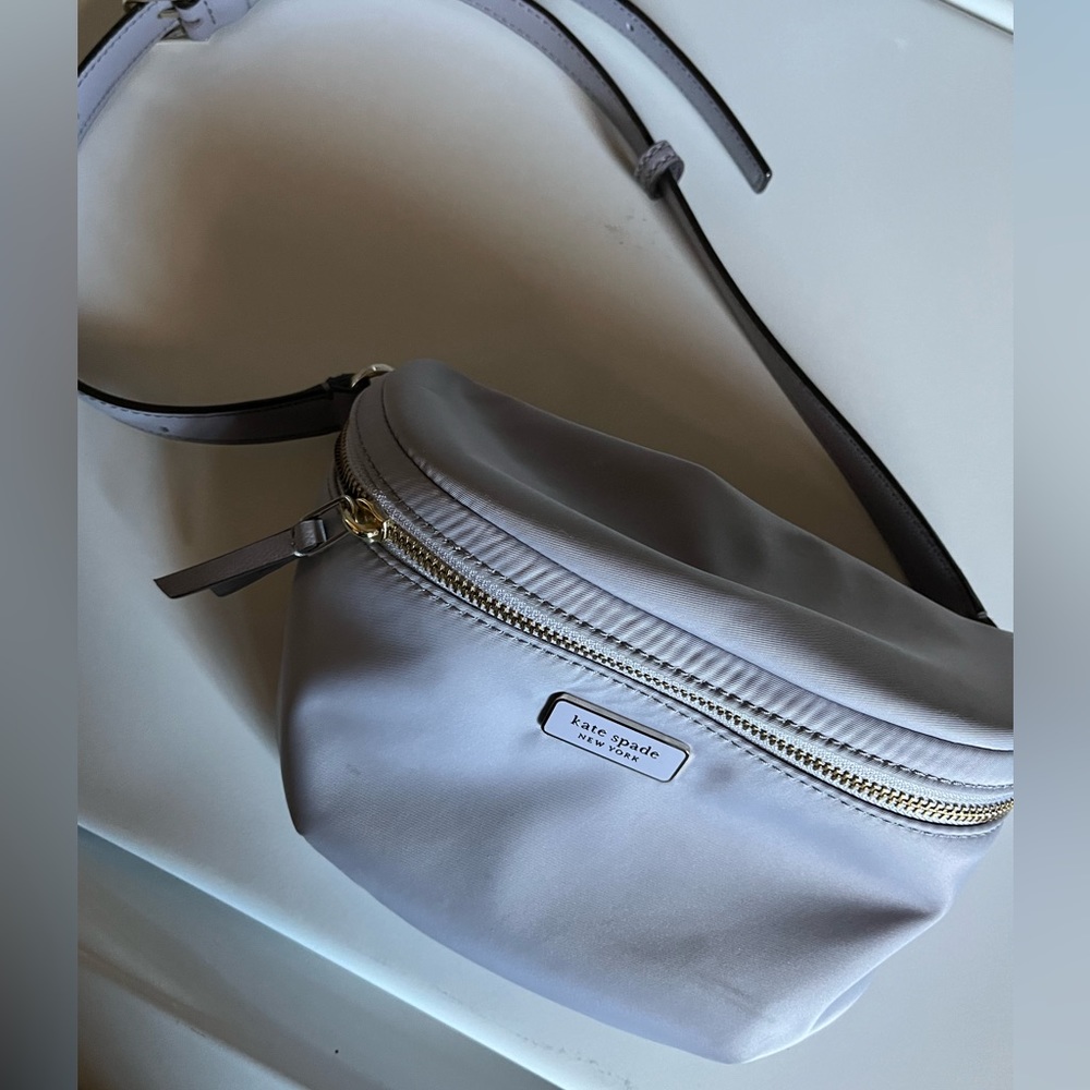 LIKE NEW! KATE SPADE FANNY PACK-Lavender